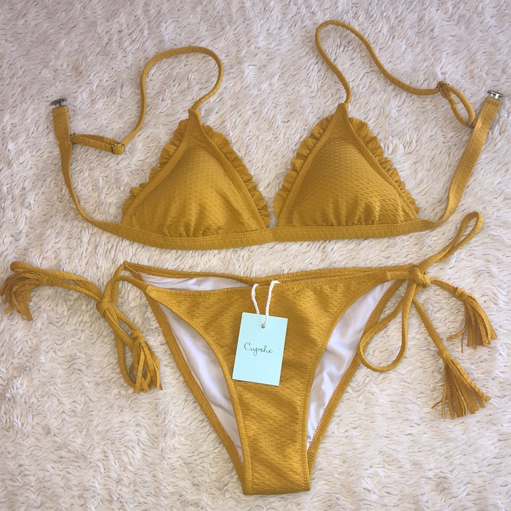 Cupshe yellow tassel bikini size M - NWT!